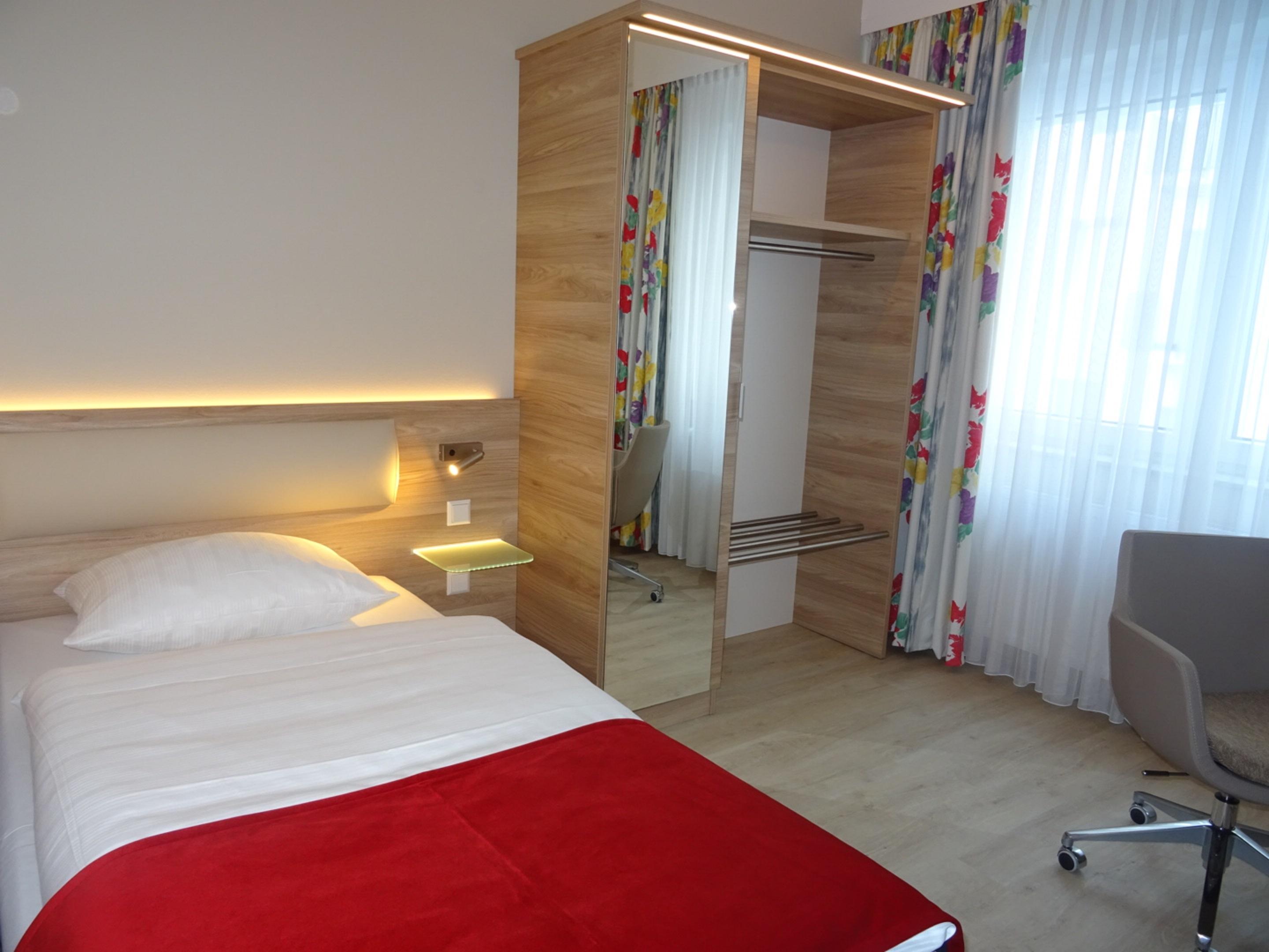 הנובר Hotel Koenigshof Am Funkturm מראה חיצוני תמונה